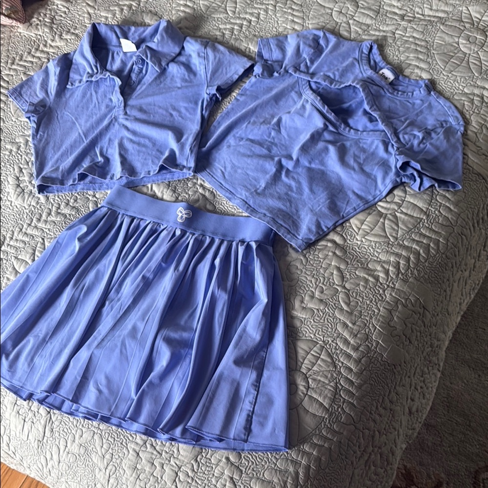 Aritzia TNA Tennis Set Tennis Skirt Crop Top Keyhole Top Xsmall